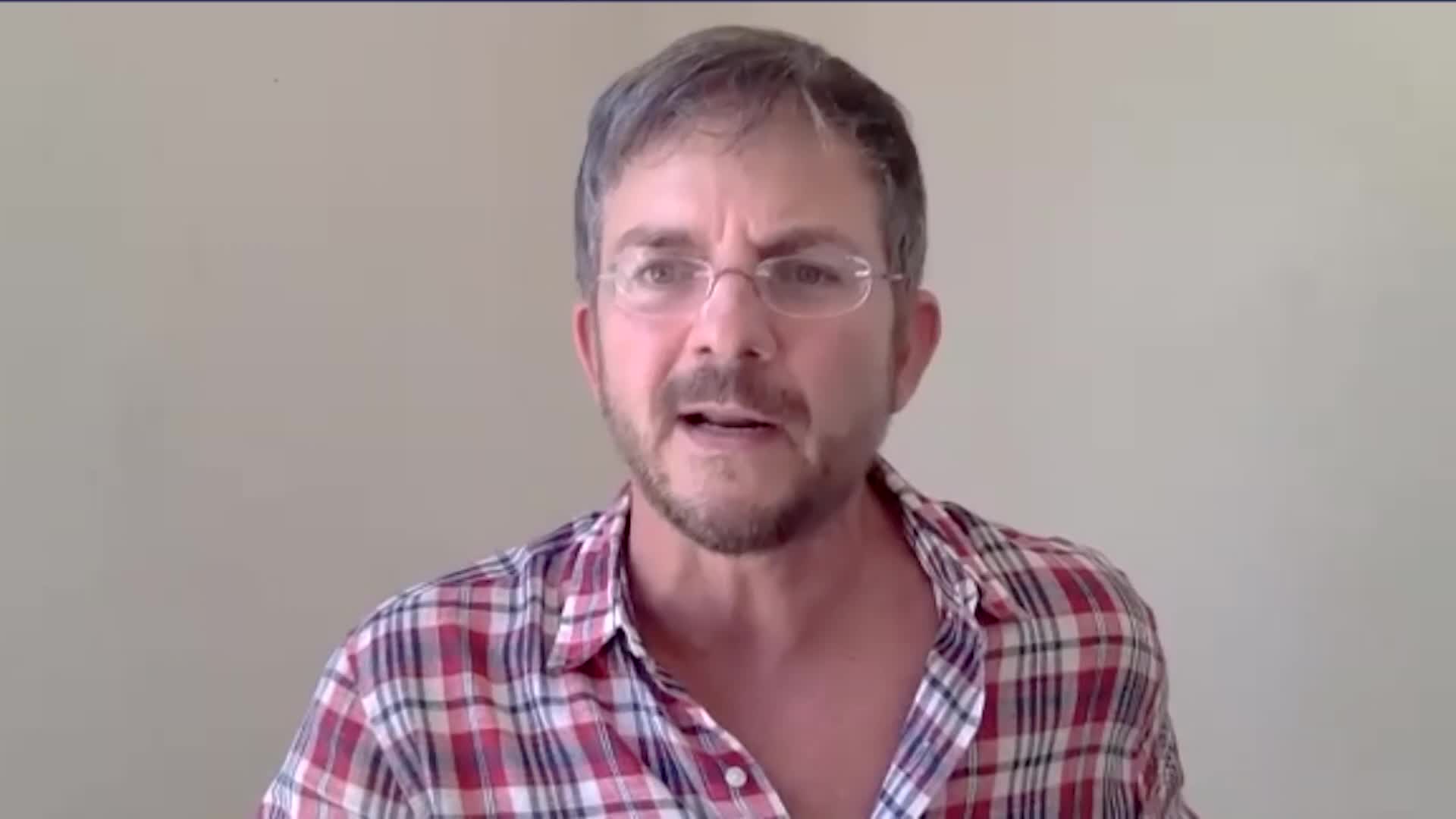 White House Chronicle - A Comedy Writer's Journey From New York College Bars To Hollywood Stars